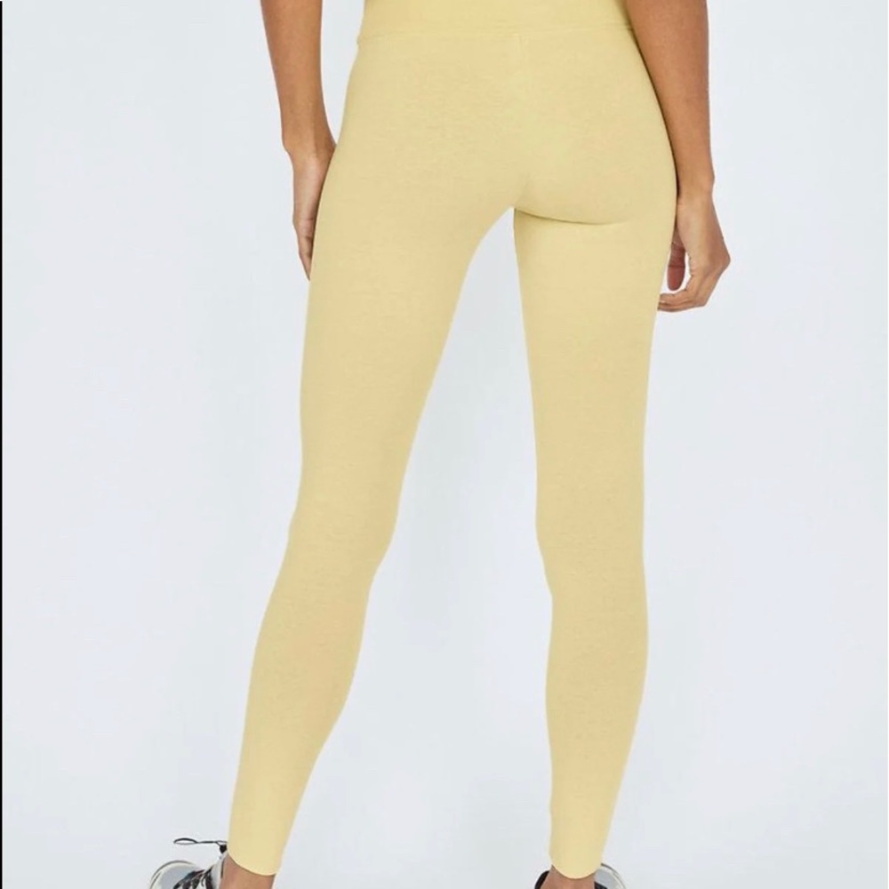 Aritzia Tna Chill Leggings